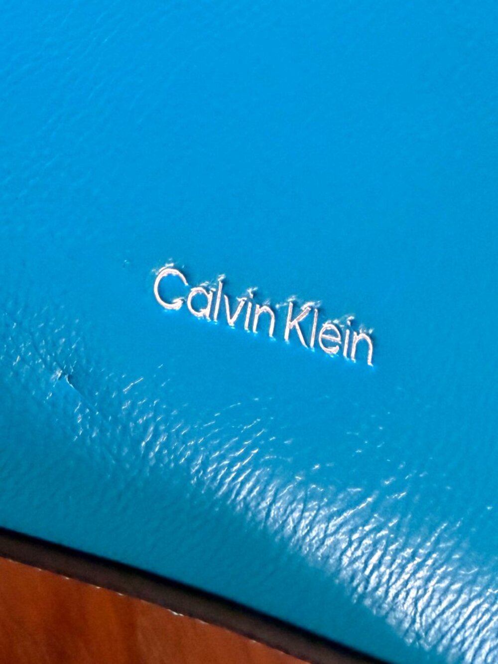Classic Calvin Klein Bright Blue Vegan Leather Shoulder Bag - Picture 12 of 15